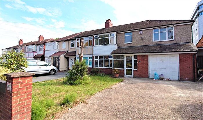 6 Bedroom End Terrace House To Rent In Kenilworth Gardens, Hayes, Greater London, UB4