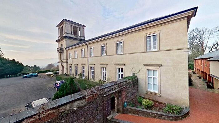 3 Bedroom Coach House For Sale In The Coach House, , Penoyre, Brecon, Powys, LD3