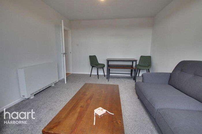 2 Bedroom Apartment To Rent In Arundel Court, Harborne, B17