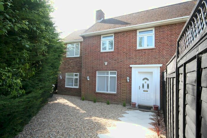 3 Bedroom Semi-Detached House To Rent In Home Meadow, Farnham Royal, Slough, SL2