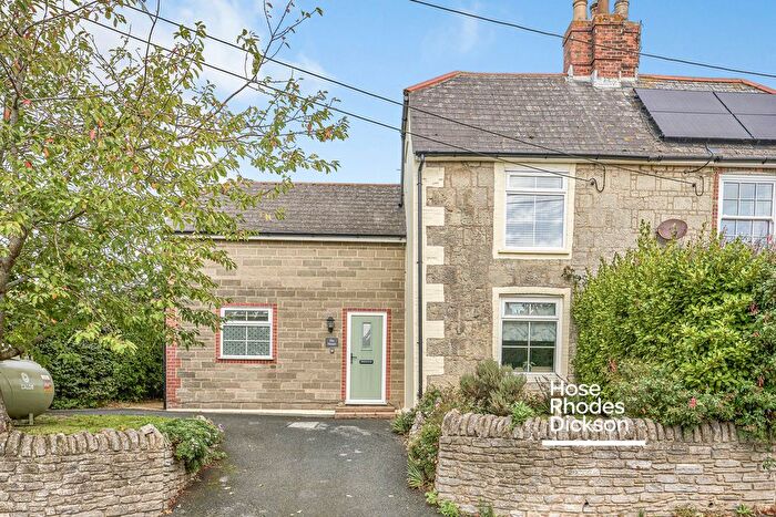 4 Bedroom Property To Rent In Newport Road, Niton, Ventnor, PO38