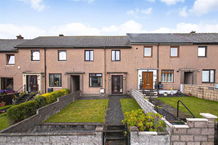 2 Bedroom Terraced House For Sale In Capledrae Court, Ballingry, KY5