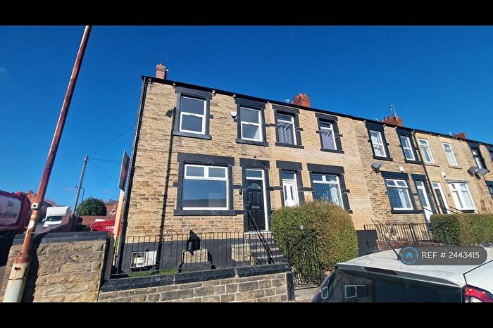 3 Bedroom Terraced House To Rent In Grove Street, Barnsley, S71