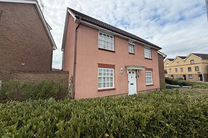 3 Bedroom Detached House For Sale In Clay Pits, Braintree, CM7