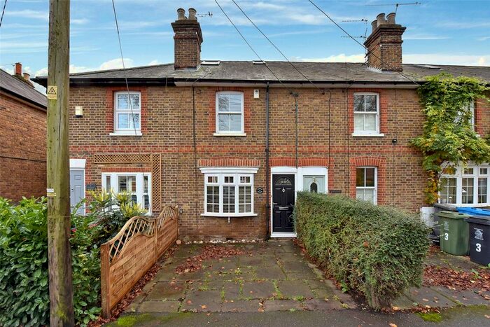 3 Bedroom Terraced House To Rent In Lower Road, Cookham, Maidenhead, Berkshire, SL6