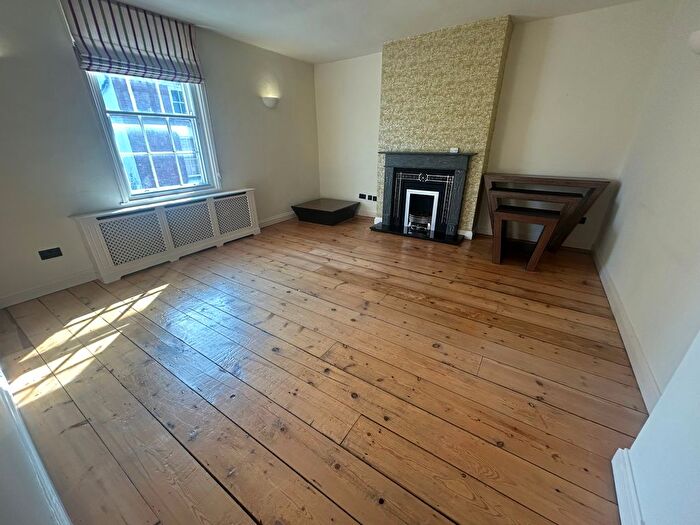 6 Bedroom End Terrace House To Rent In High Street, Birmingham, B46