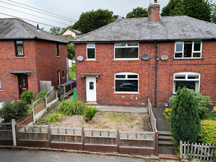 3 Bedroom Semi Detached House For Sale In Lightburn Avenue, Littleborough, OL15