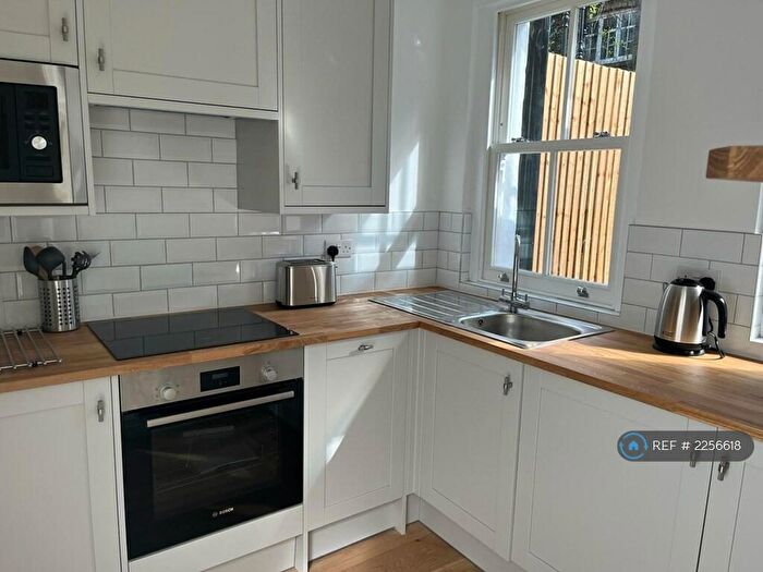 1 Bedroom Flat To Rent In Salcott Road, London, SW11
