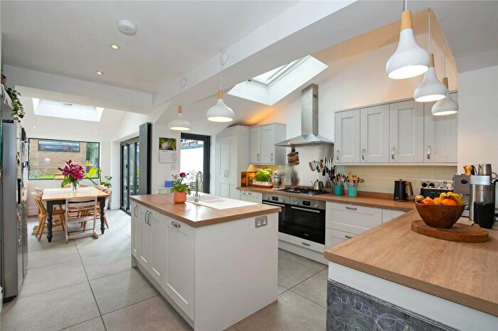 4 Bedroom Terraced House For Sale In York Avenue, Bristol, BS7