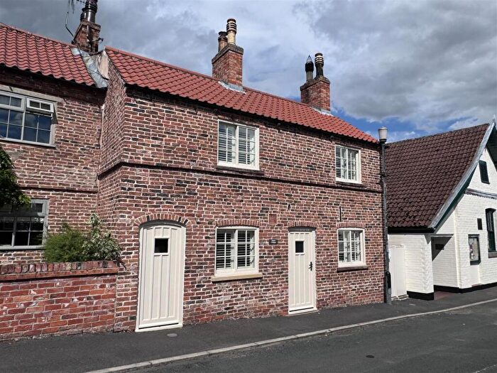 3 Bedroom House For Sale In Church Street, Everton, Doncaster, DN10