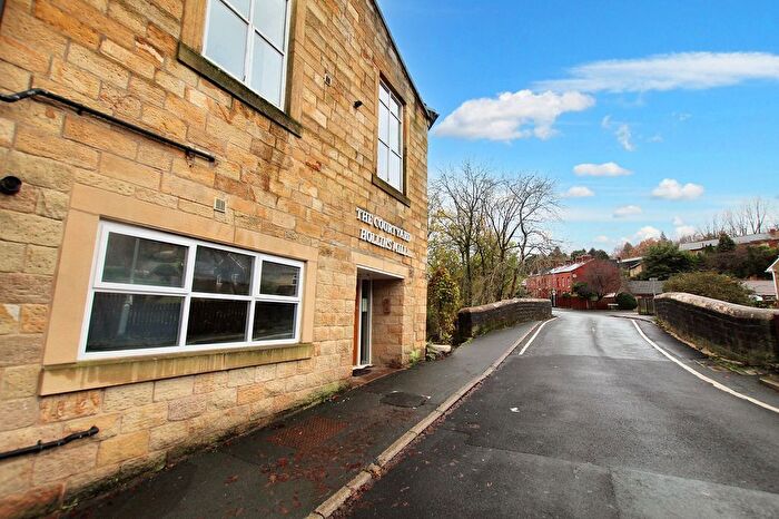 2 Bedroom Flat For Sale In Hollins Road, Walsden, Todmorden, OL14