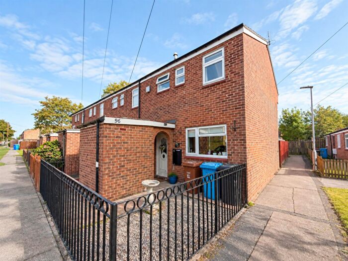 3 Bedroom End Of Terrace House For Sale In Coronation Road South, Hull, HU5