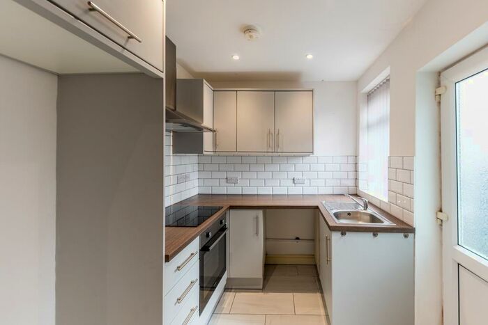 2 Bedroom End Of Terrace House To Rent In Beck Street, Carlton, Nottingham, NG4