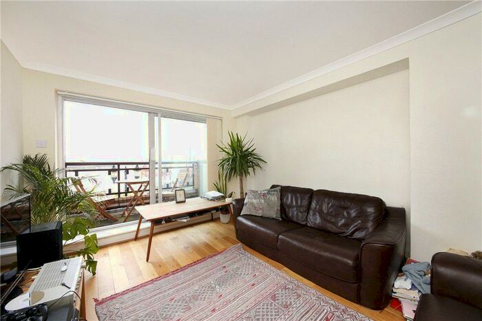 2 Bedroom Apartment To Rent In The Highway, Wapping, London, E1W