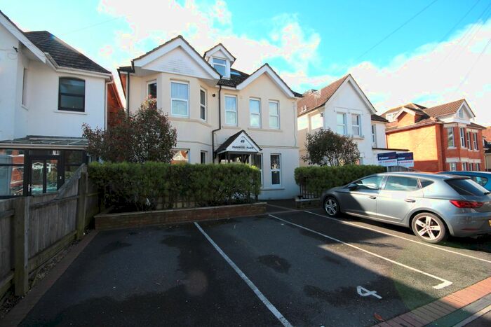 1 Bedroom Flat To Rent In Parkwood Road, Bournemouth, BH5