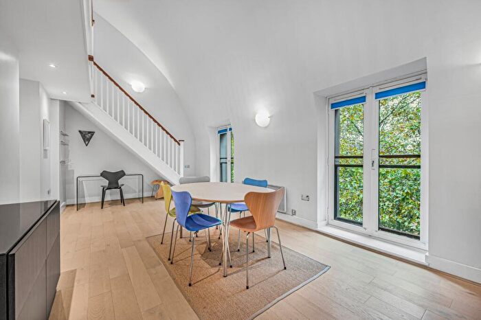 2 Bedroom Flat For Sale In Angel Southside, Owen Street, EC1V