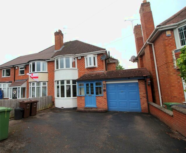 3 Bedroom Semi-Detached House To Rent In Stanton Road, Shirley, Solihull, West Midlands, B90