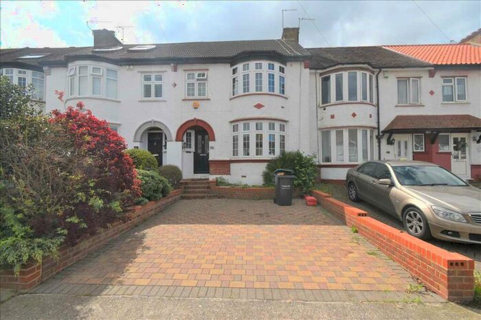 3 Bedroom House To Rent In The Fairway, Gravesend, DA11