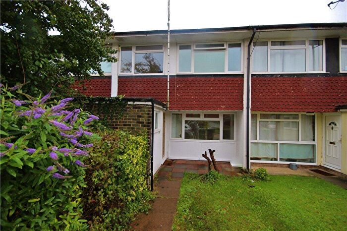 3 Bedroom Terraced House To Rent In Guildford Park Avenue, Guildford, Surrey, GU2
