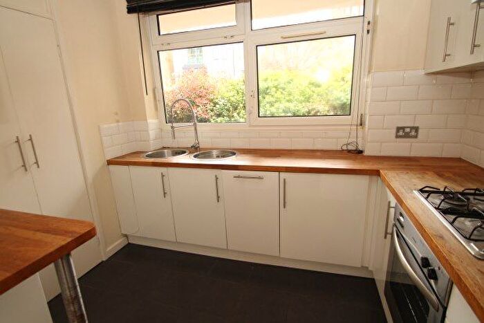 1 Bedroom Flat To Rent In Worfield Street, London, SW11