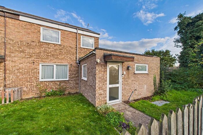 4 Bedroom Terraced House For Sale In Masefield Walk, Thetford, IP24