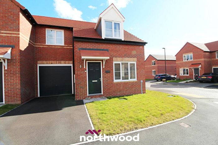 3 Bedroom Semi-Detached House For Sale In Cover Drive, Askern, Doncaster, DN6