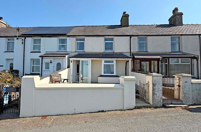 2 Bedroom Terraced House For Sale In Upper Llandwrog, Caernarfon, Gwynedd, LL54