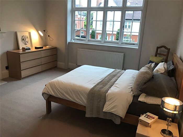 1 Bedroom Flat For Sale In Briar Walk, Putney, London, SW15