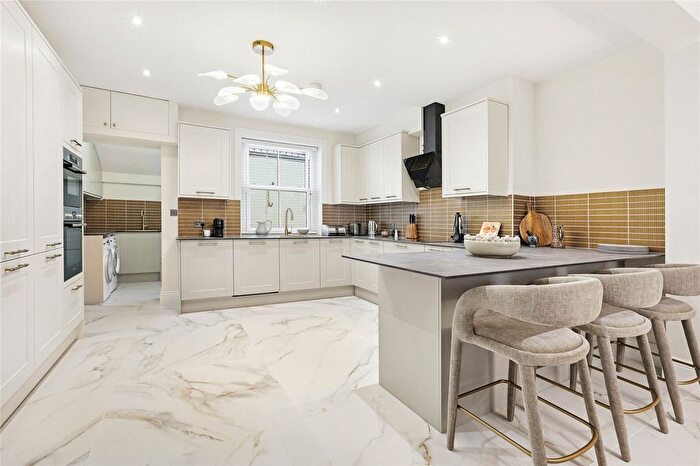 5 Bedroom Terraced House To Rent In Warwick Way, Pimlico, London, SW1V