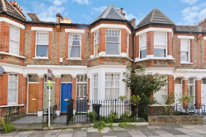 2 Bedroom Maisonette To Rent In Littlebury Road, London, SW4