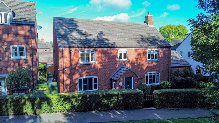 5 Bedroom Detached House For Sale In Bradestones Way, Stonehouse, GL10