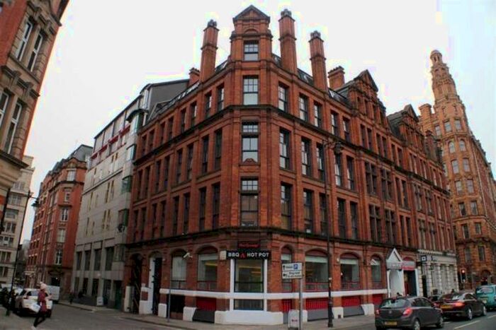 3 Bedroom Apartment To Rent In The Cotton Mill, M1