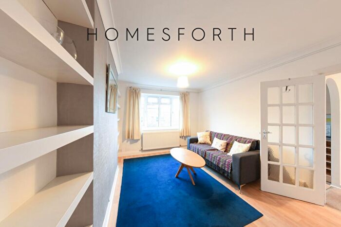 1 Bedroom Flat To Rent In Fordwych Court, Shoot Up Hill, Kilburn, NW2