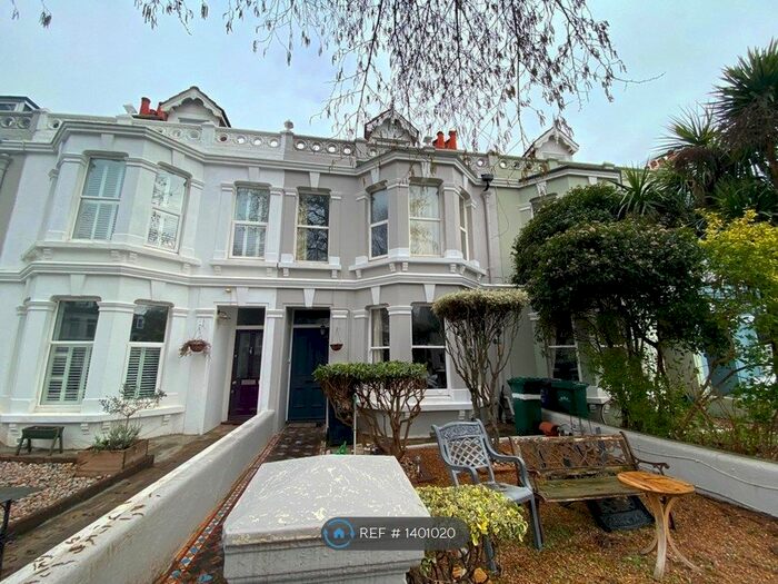 2 Bedroom Maisonette To Rent In Westbourne Gardens, Hove, BN3