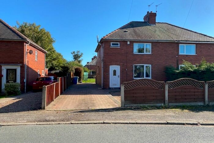 3 Bedroom Semi-Detached House To Rent In Lodge Lane, West Cowick, Goole, East Riding Of Yorkshi, DN14
