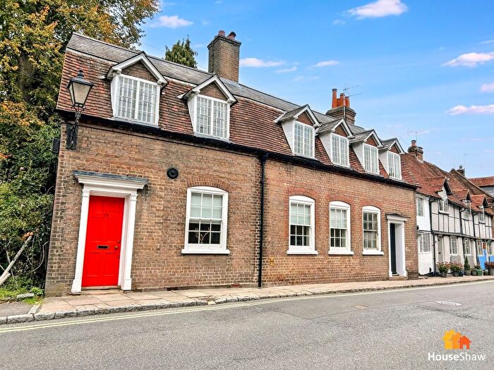 3 Bedroom End Of Terrace House For Sale In Church Street, Chesham, HP5