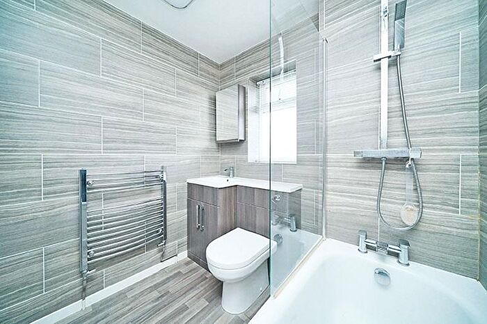 2 Bedroom Terraced House For Sale In Bowes-Lyon Court, Horndean, Waterlooville, PO8