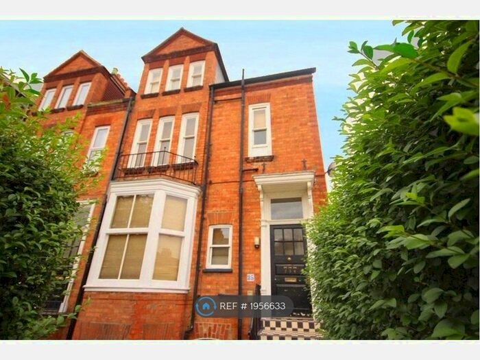 1 Bedroom Flat To Rent In Hester Street, Northampton, NN2