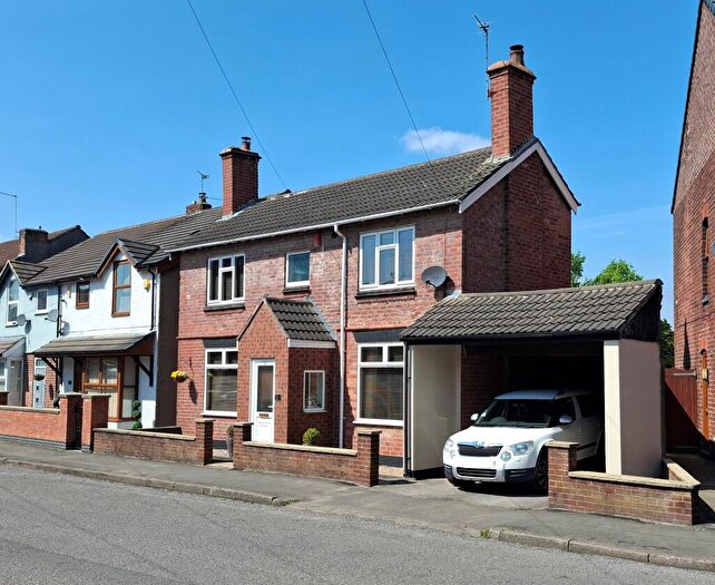 3 Bedroom Detached House For Sale In Charles Street, Leabrooks, Alfreton, DE55