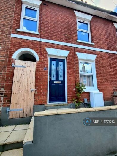 2 Bedroom Terraced House To Rent In Cromwell Road, Colchester, CO2