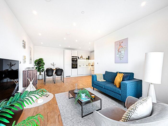 2 Bedroom Flat To Rent In Uncle Colindale, Aeriel Square, London, NW9