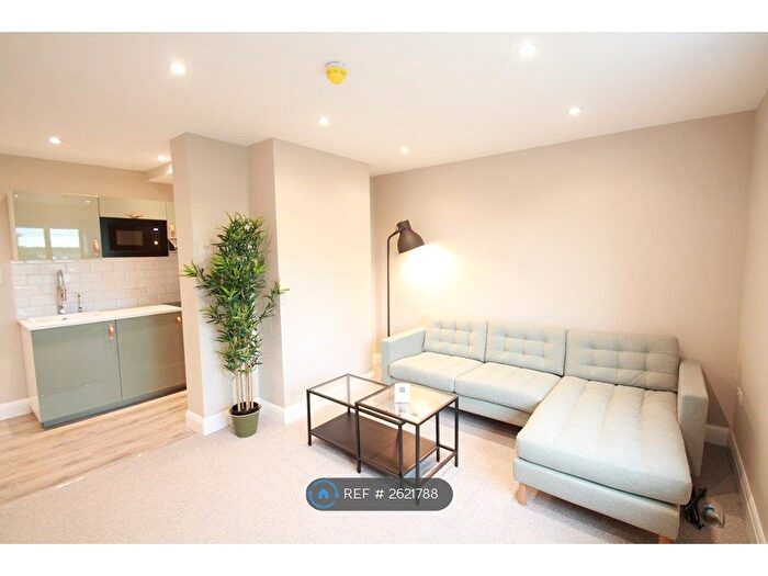 2 Bedroom Flat To Rent In Gibbs Green, Edgware, HA8