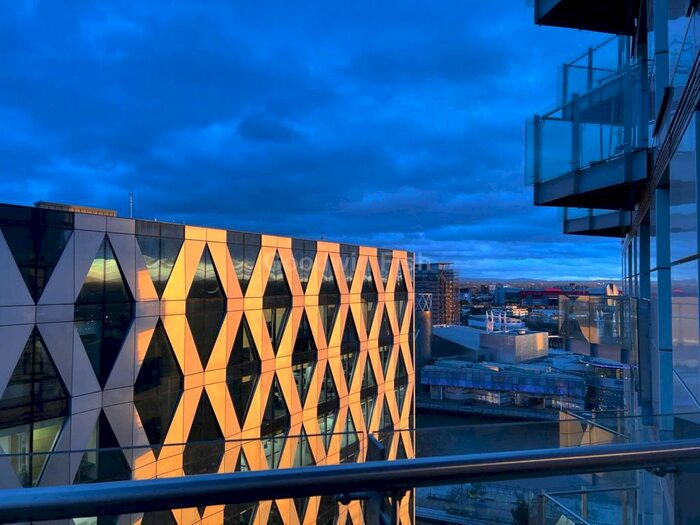 1 Bedroom Flat To Rent In No., Pink, Media City, M50