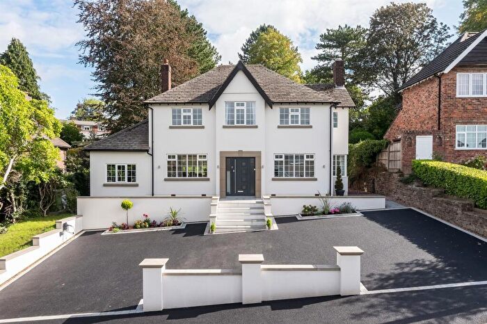 4 Bedroom Detached House For Sale In Badger Road, Prestbury, SK10