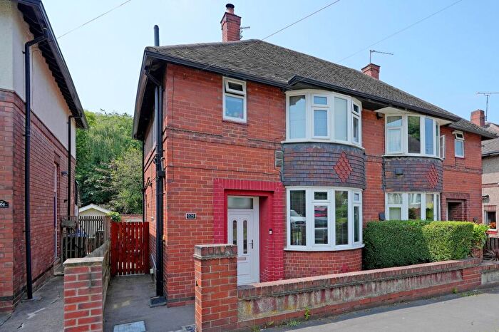 3 Bedroom Semi-Detached House For Sale In Clifton Crescent, Handsworth, S9