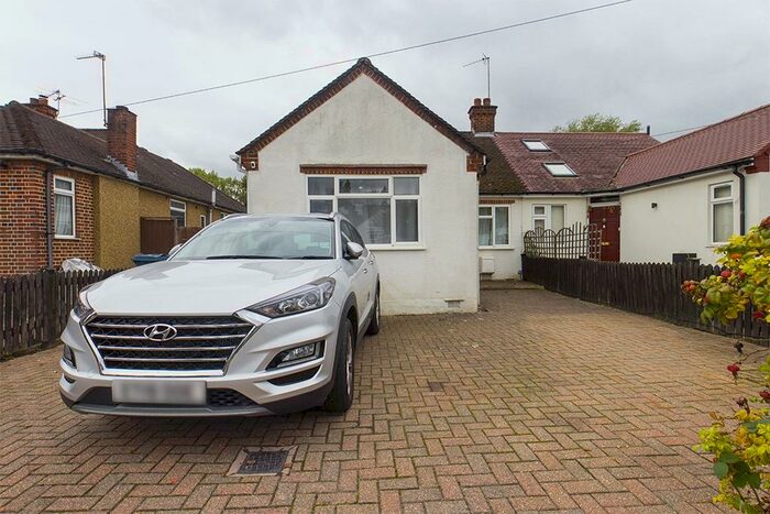 3 Bedroom Bungalow To Rent In Eastern Avenue, Pinner, HA5