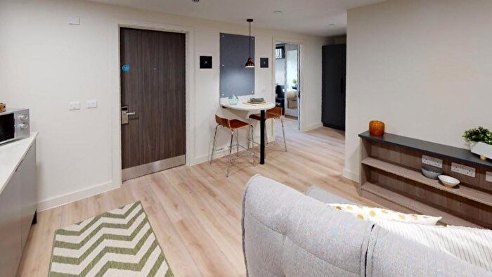 Studio To Rent In Portswood Road, Southampton, SO17