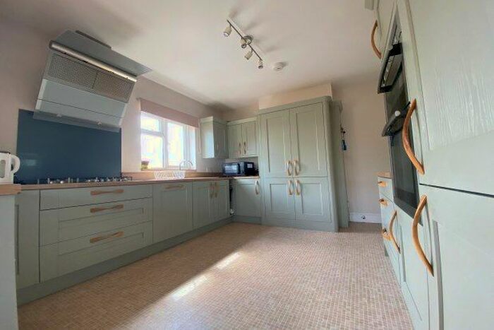 4 Bedroom Property To Rent In Fulbourn Road, Cambridge, CB1