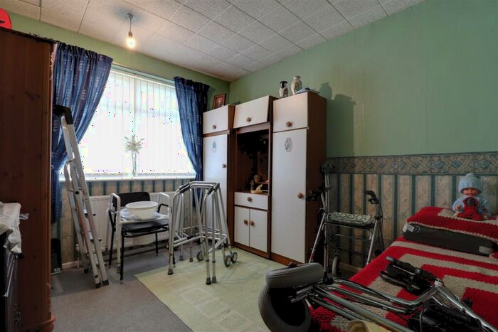 2 Bedroom Bungalow For Sale In Westbourne Avenue, Crewe, CW1
