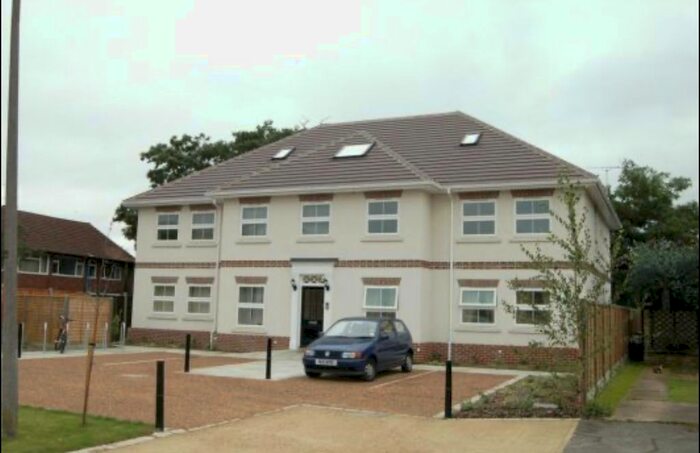 2 Bedroom Flat To Rent In Cedar Way, Sunbury On Thames, TW16